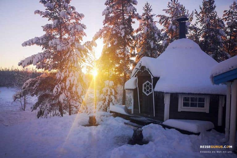 Norwegen im Winter Schneeunterkunft