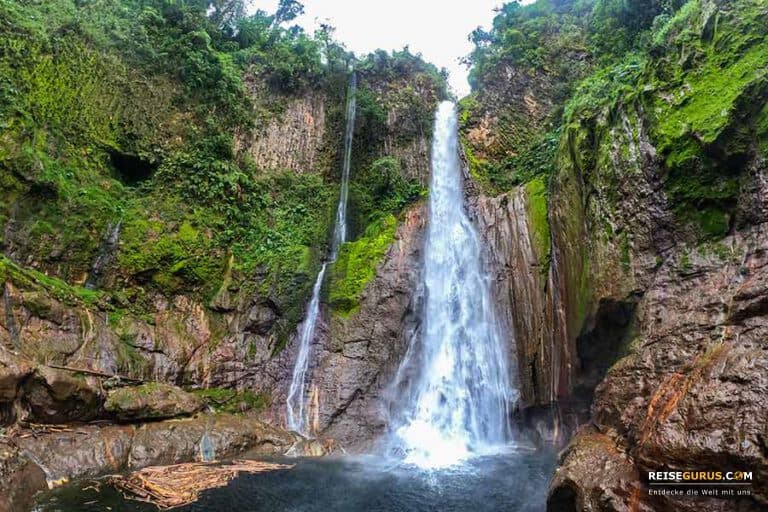 Catarata del Toro Wasserfall & Blue Falls Costa Rica